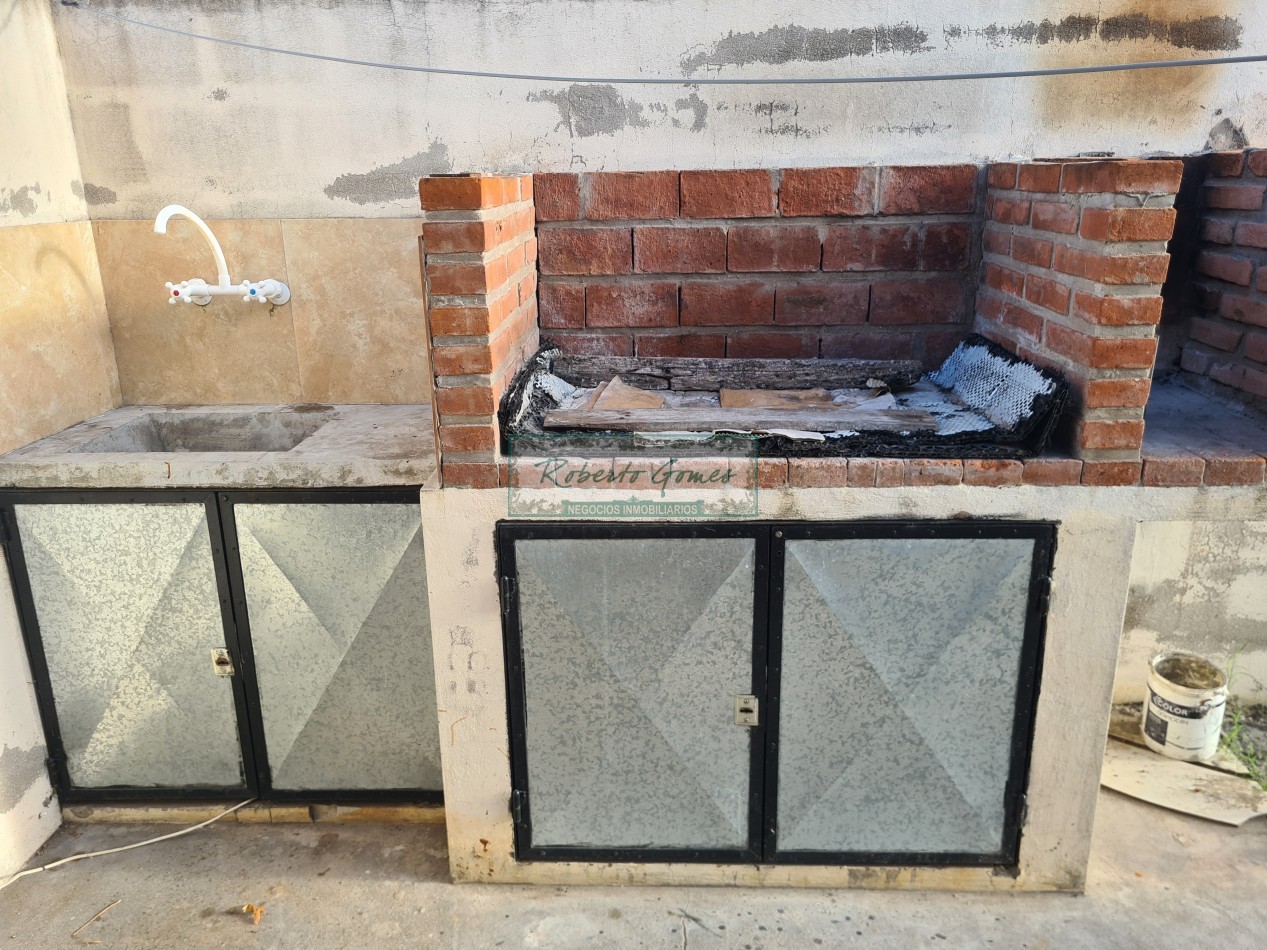 CHALET (ph) 3 AMBIENTES a metros de terminal Mar del Tuyu