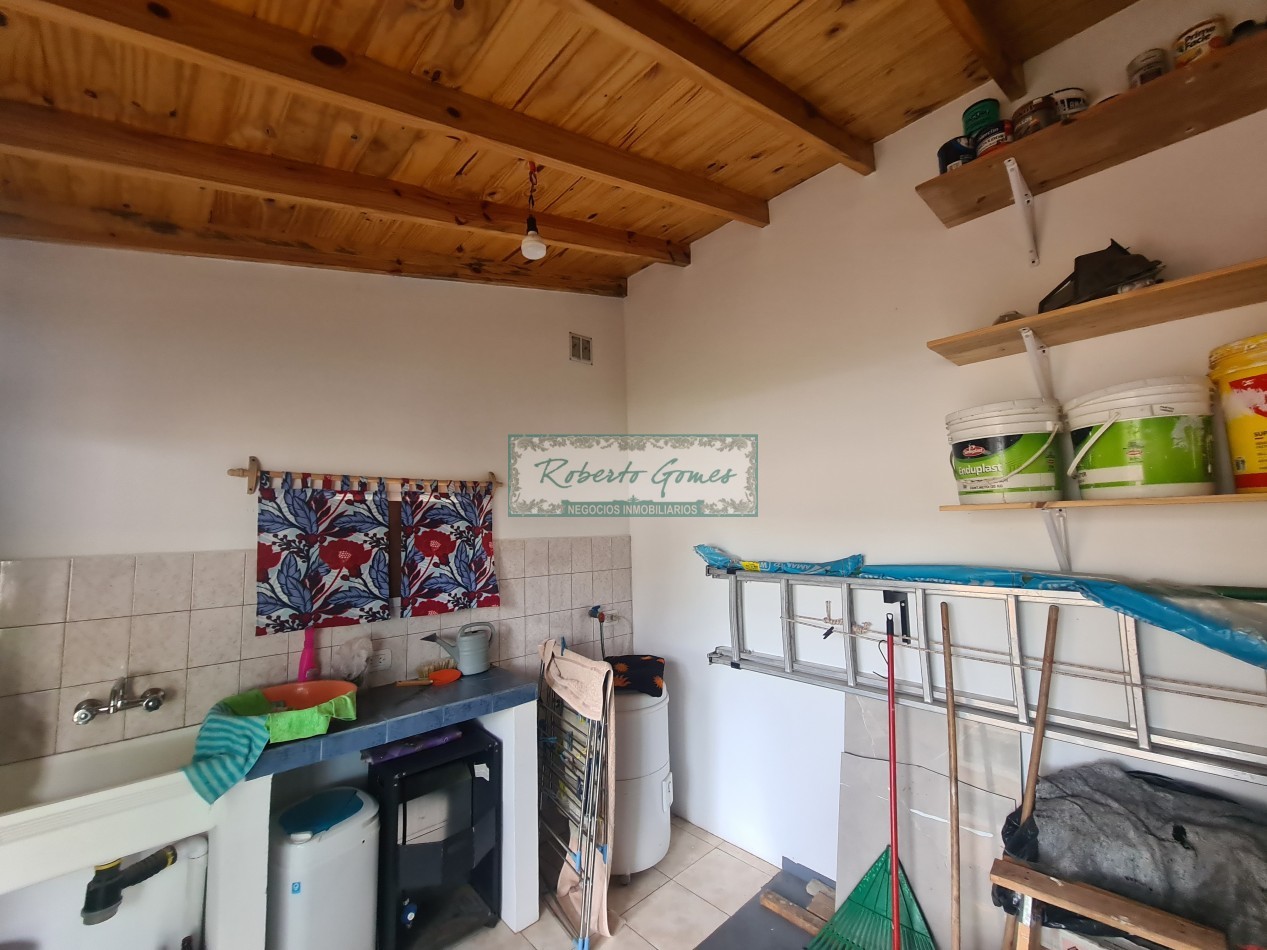 DUPLEX con medio terreno al limite de Costa del Este