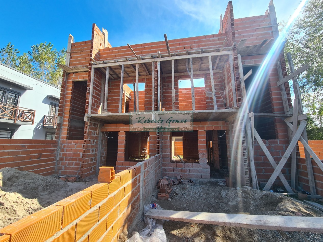 DUPLEX 3 amb. a mts terminal mar del Tuyu