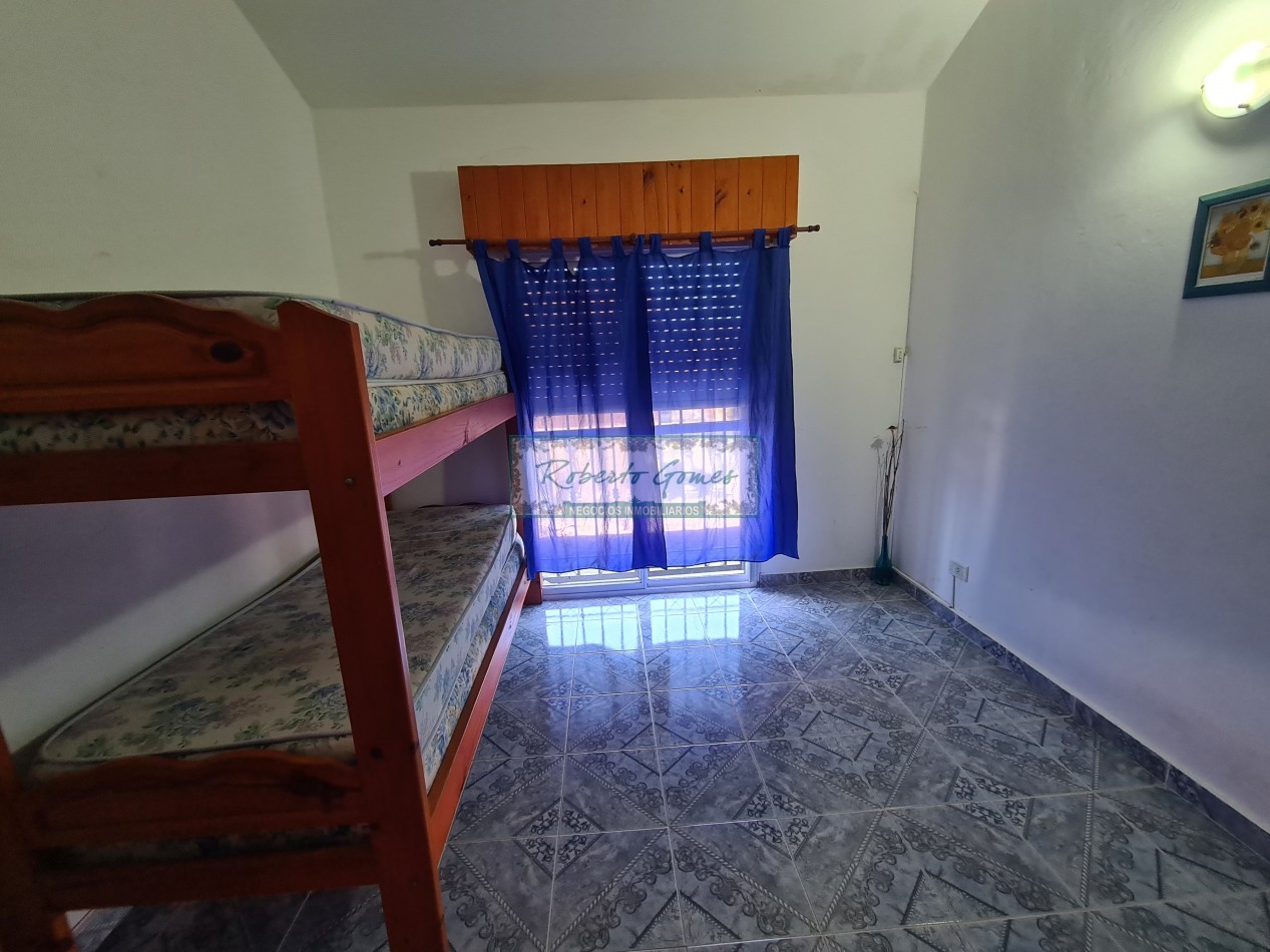 TRIPLEX AMOBLADO en MAR DEL TUYU