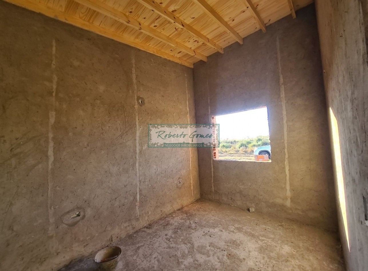 CHALET en construccion con 1/2 lote