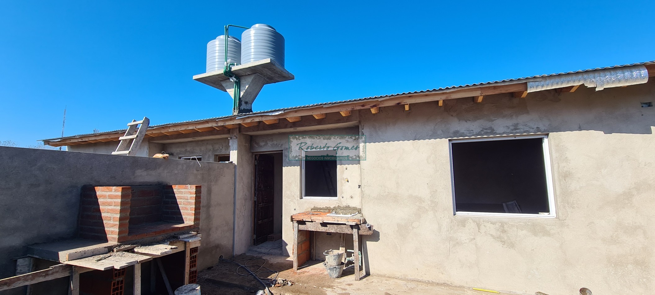 CHALET DE 3 AMBIENTES con 1/2 LOTE