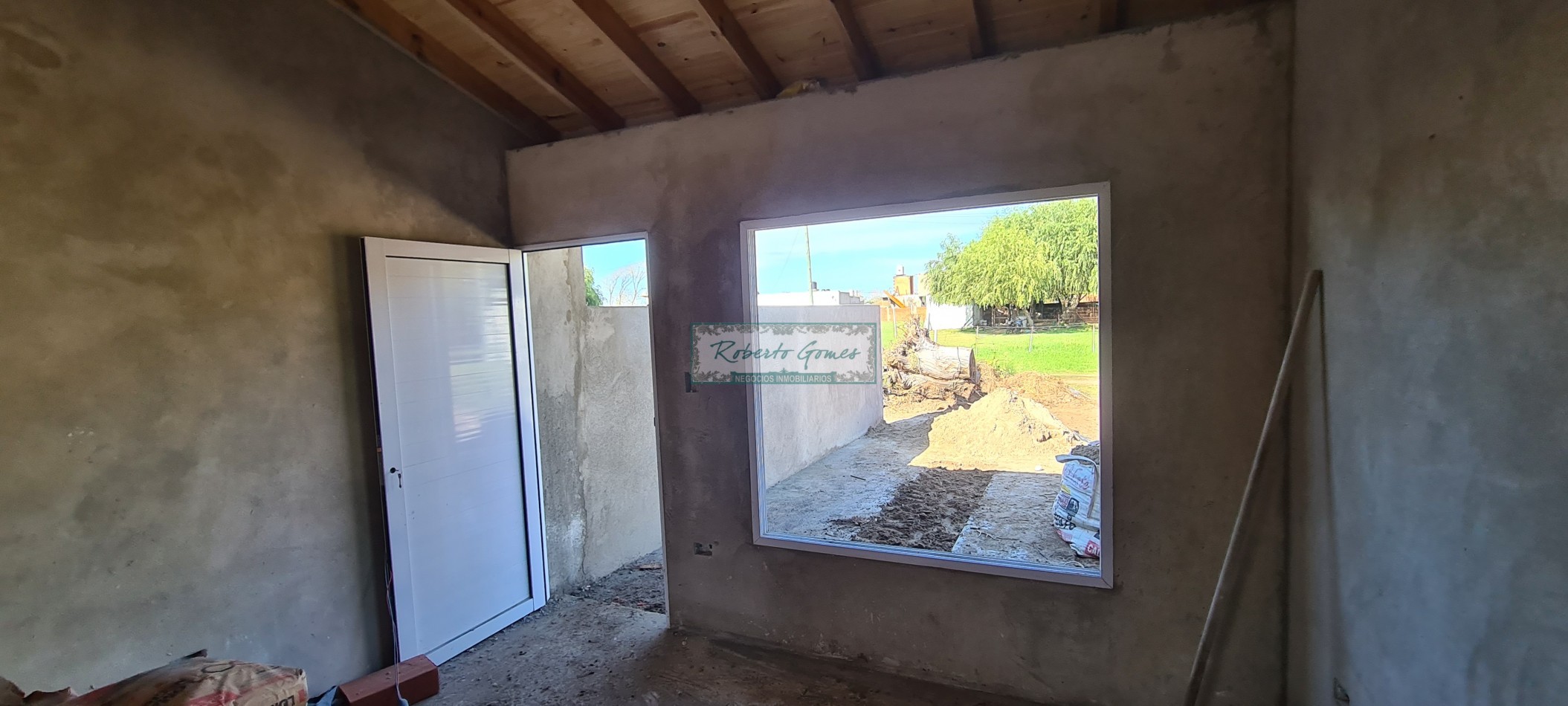 CHALET DE 3 AMBIENTES con 1/2 LOTE