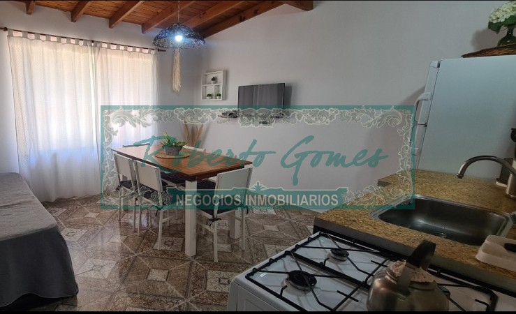 Hermosa casa sola en lote
