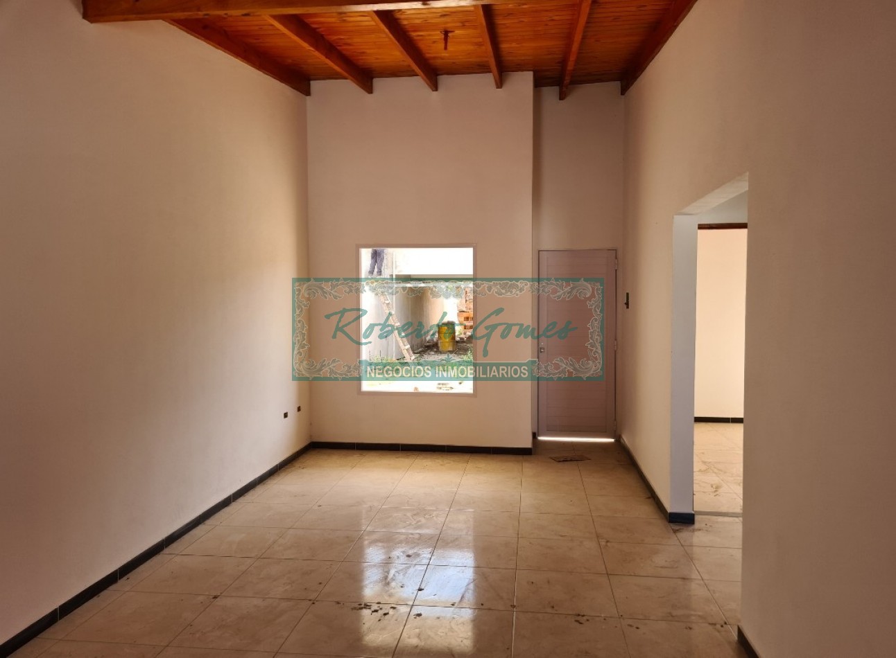 APROVECHA ESTA ULTIMA UNIDAD ! Chalet a mts de Av. 79 