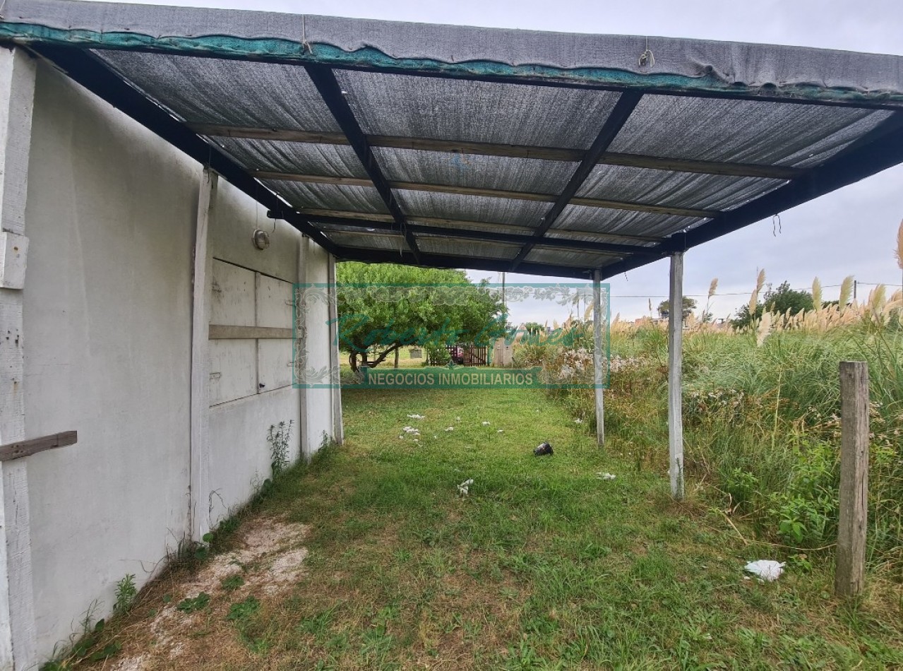 CASA sola en lote