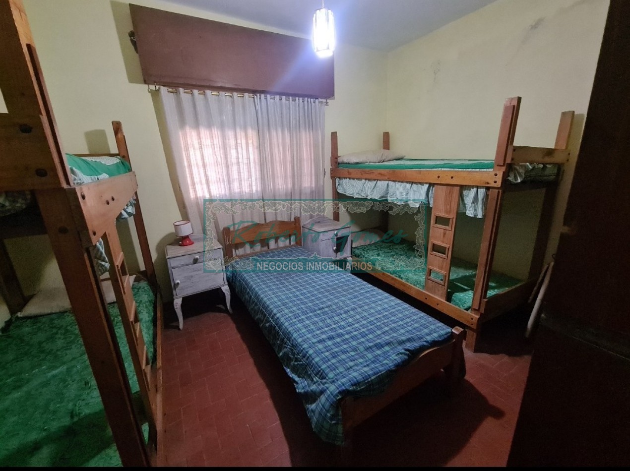 CASA EN LOTE PROPIO SOBRE AVENIDA PRINCIPAL