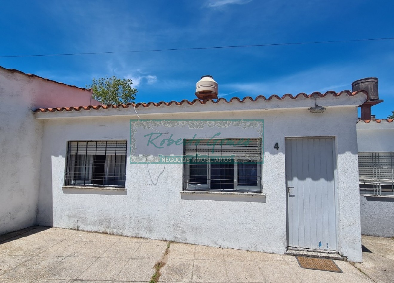 CASA (PH) de 3 ambientes con excelente ubicacion