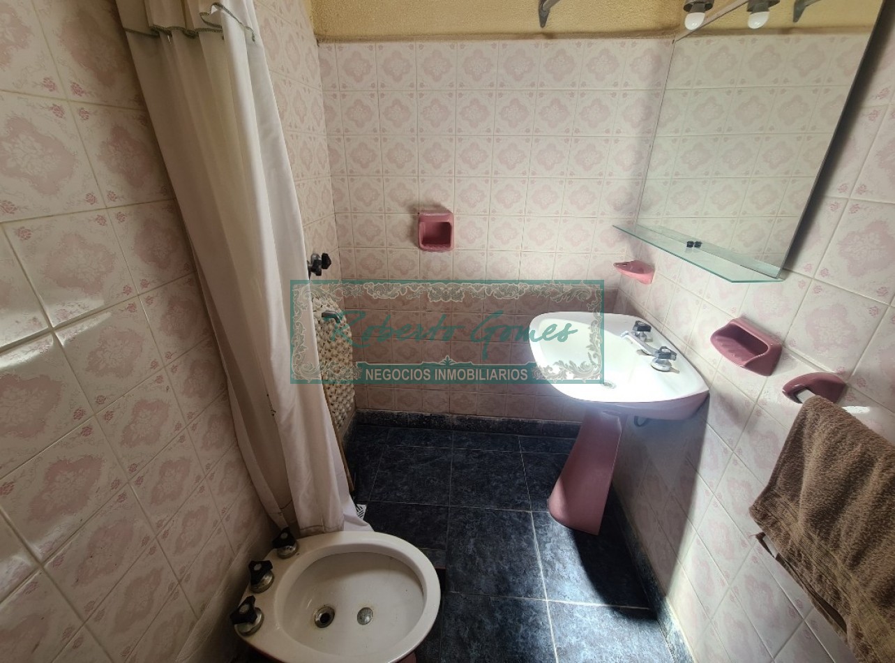 CASA (PH) de 3 ambientes con excelente ubicacion