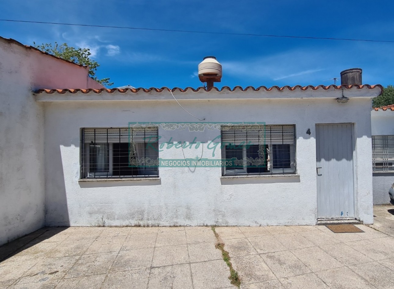 CASA (PH) de 3 ambientes con excelente ubicacion