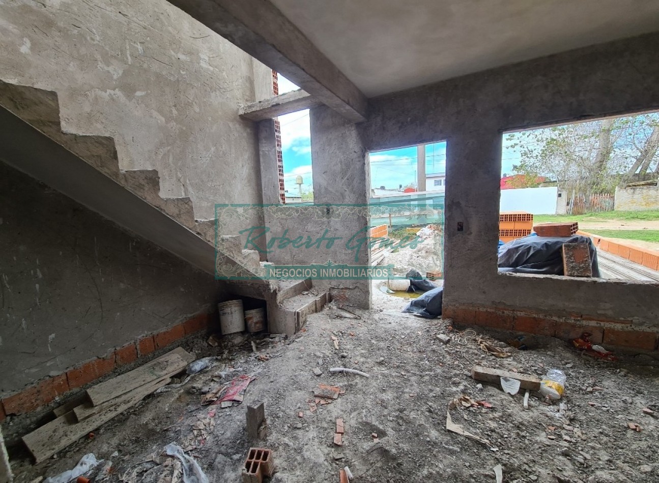 DUPLEX en construccion a 200 mts de AV.79