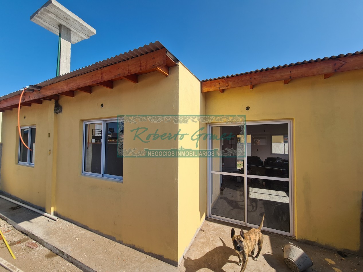 CASA 4 AMBIENTES (ph)