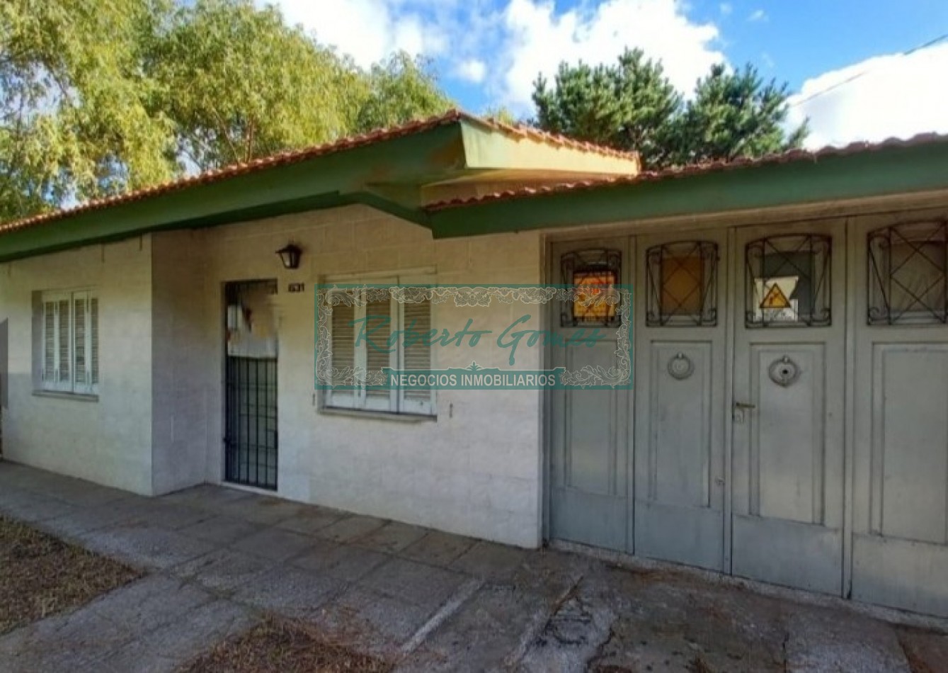 Casa en lote propio en Mar del Tuyu