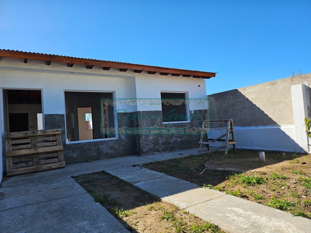 CHALET DE 3 AMBIENTES con 1/2 LOTE