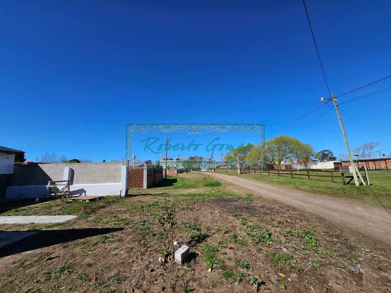 CHALET DE 3 AMBIENTES con 1/2 LOTE