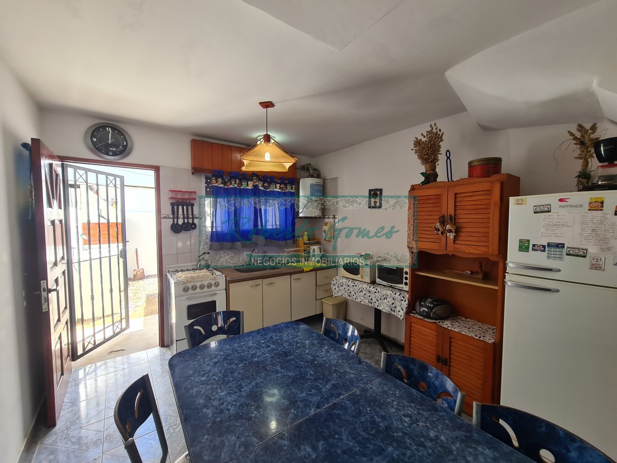 TRIPLEX AMOBLADO en MAR DEL TUYU