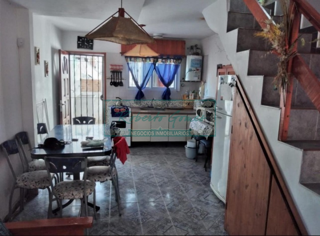TRIPLEX AMOBLADO en MAR DEL TUYU