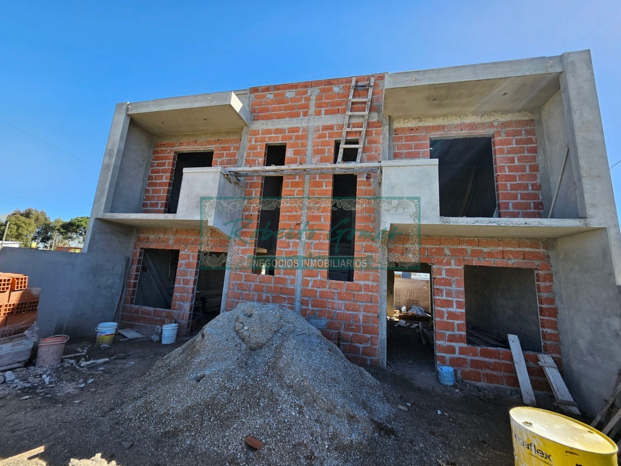 DUPLEX en MAR DEL TUYU con financiacion