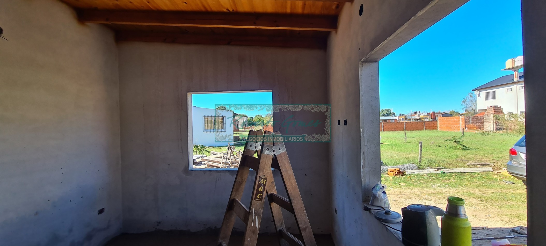 CHALET A ESTRENAR (PH) EN MAR DEL TUYU