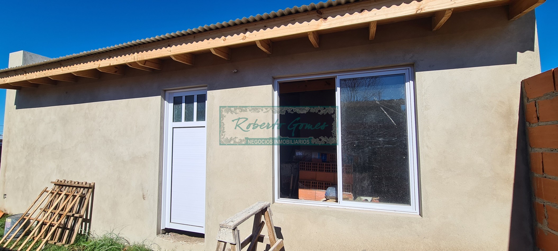 CHALET A ESTRENAR (PH) EN MAR DEL TUYU