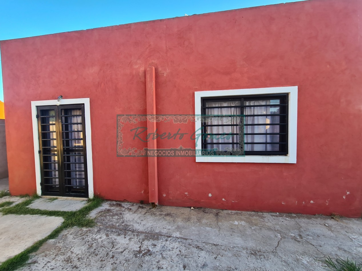 DUPLEX DE 4 AMBIENTES A 50 MTS TERMINAL MAR DEL TUYU