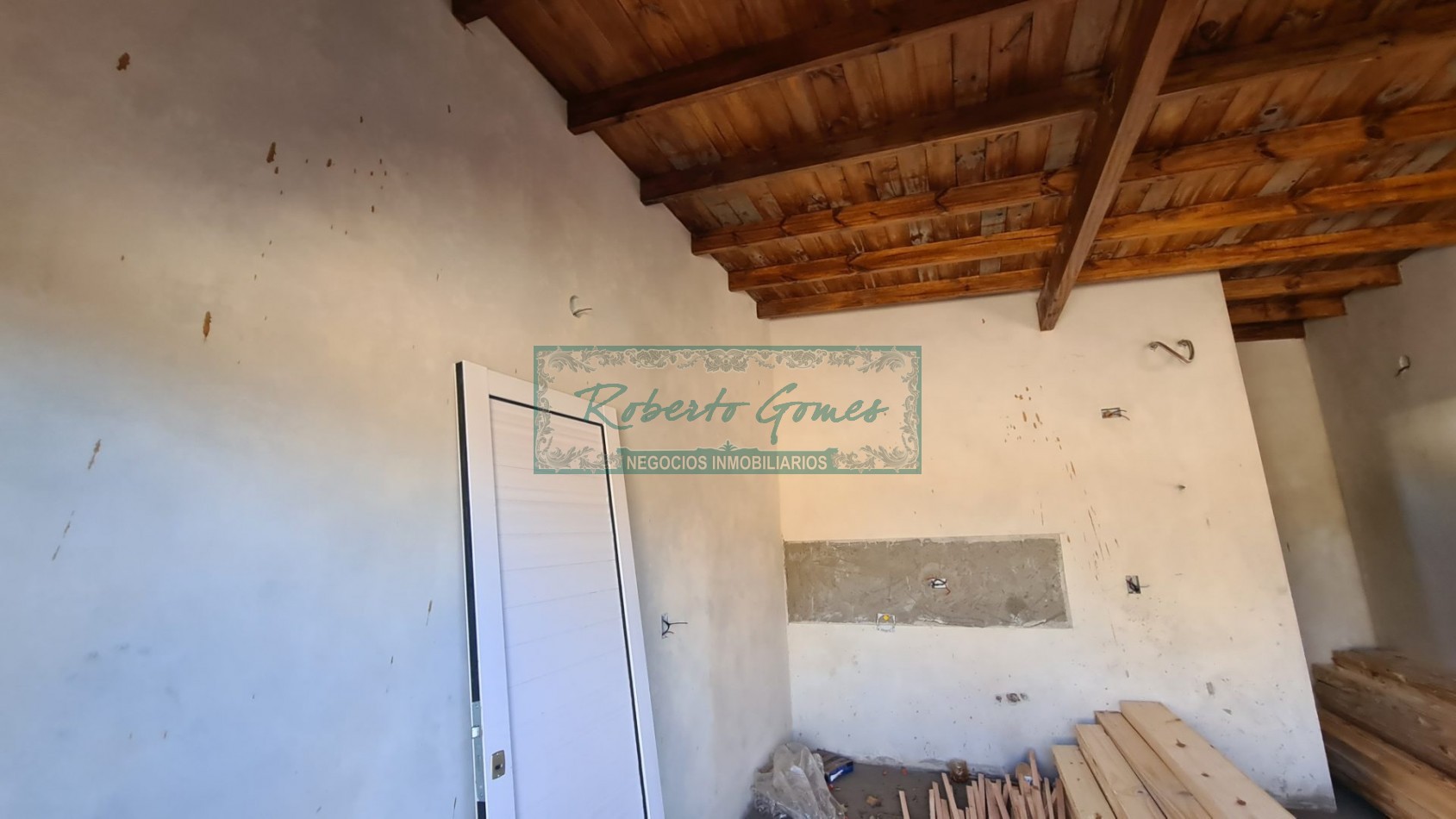 CHALET (ph) EN DESARROLLO FINANCIADO
