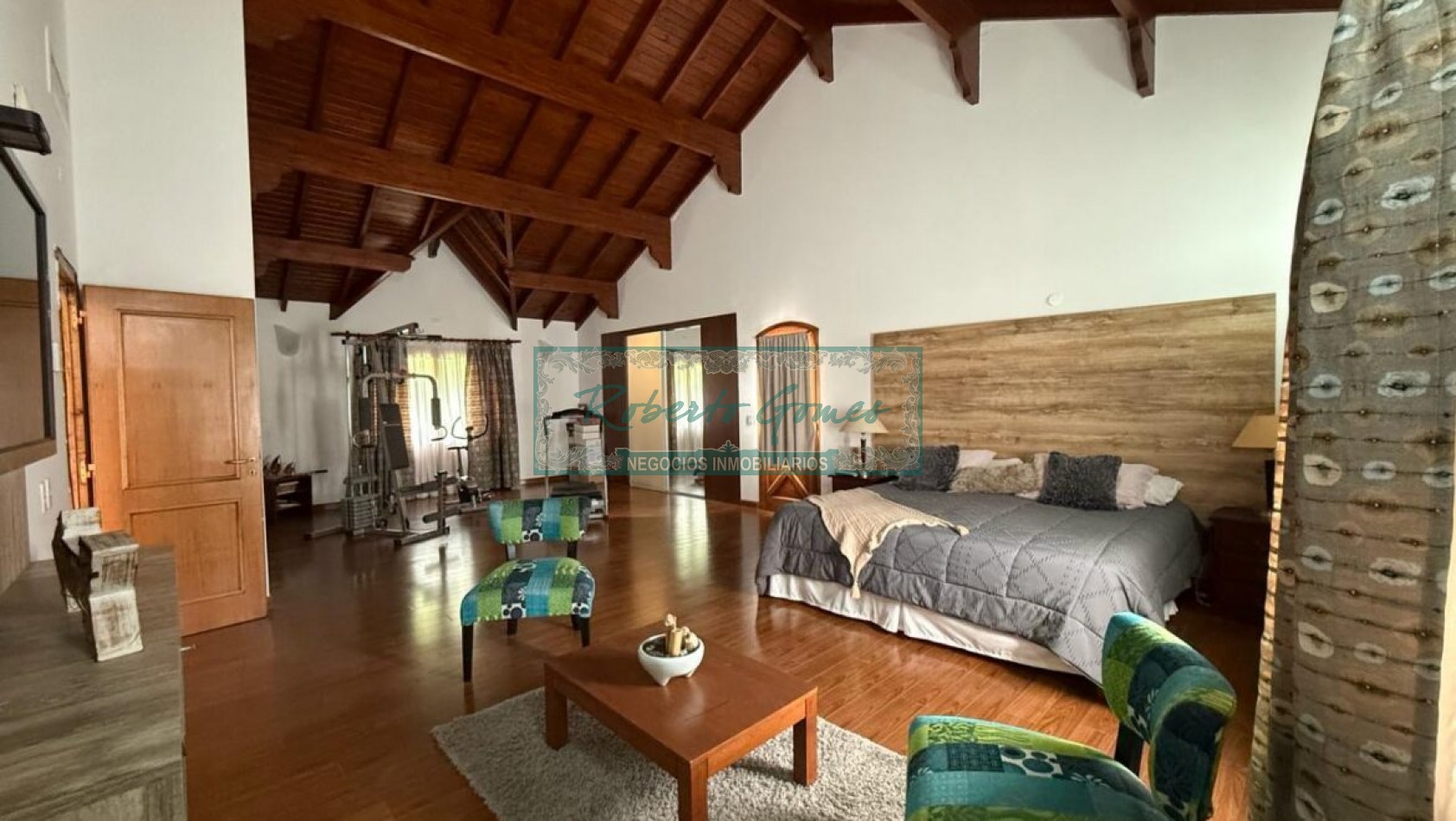 Espectacular casa con enorme terreno