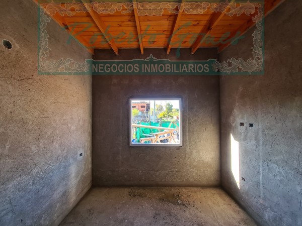 Hermoso chalet con 1/2 lote