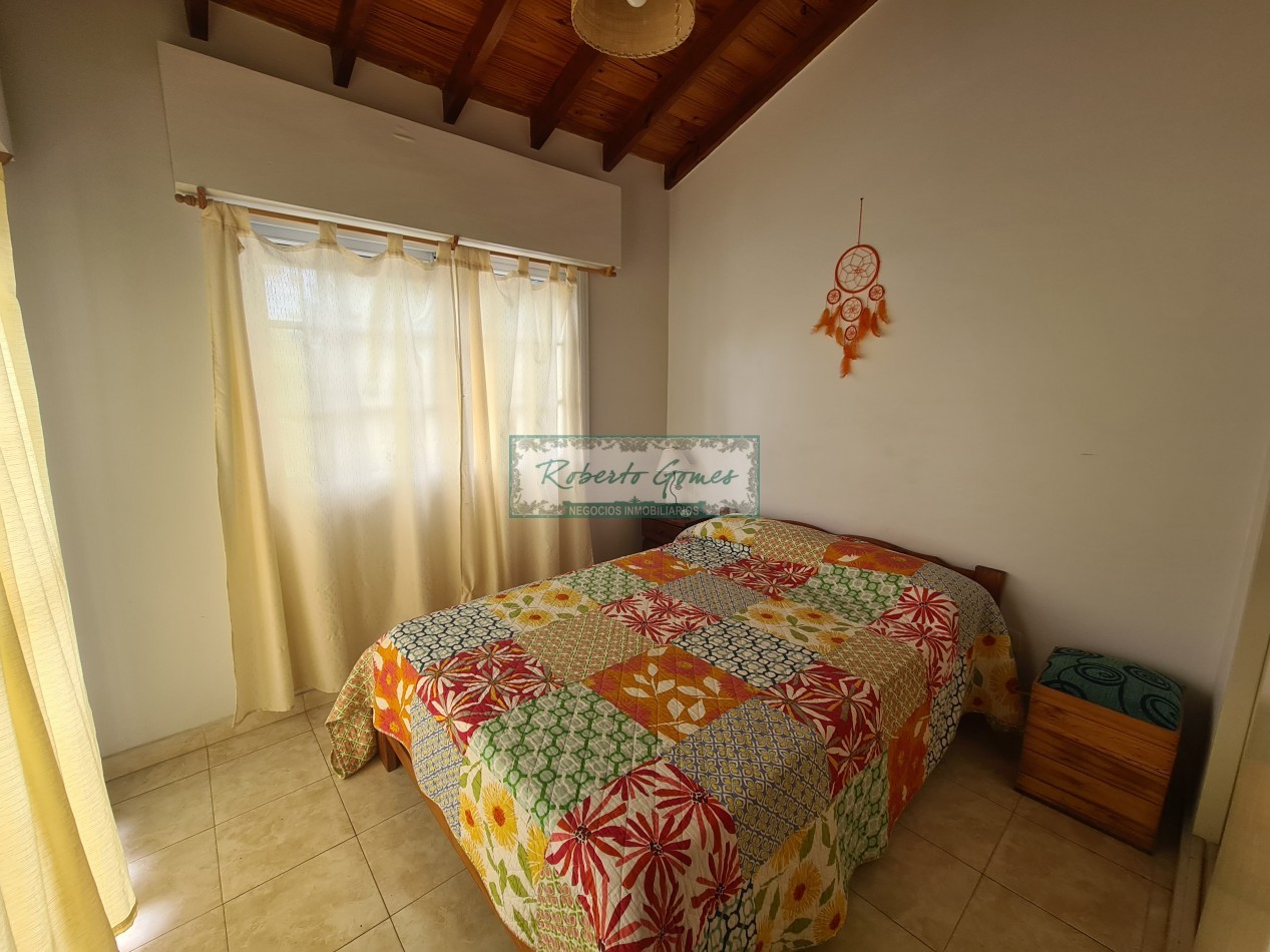 DUPLEX con medio terreno al limite de Costa del Este