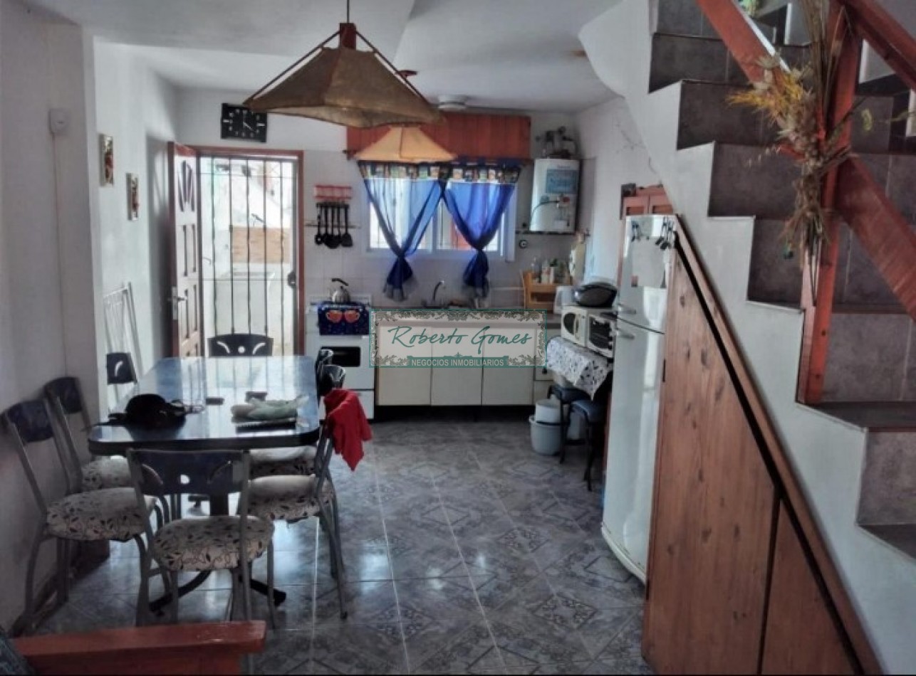 TRIPLEX AMOBLADO en MAR DEL TUYU