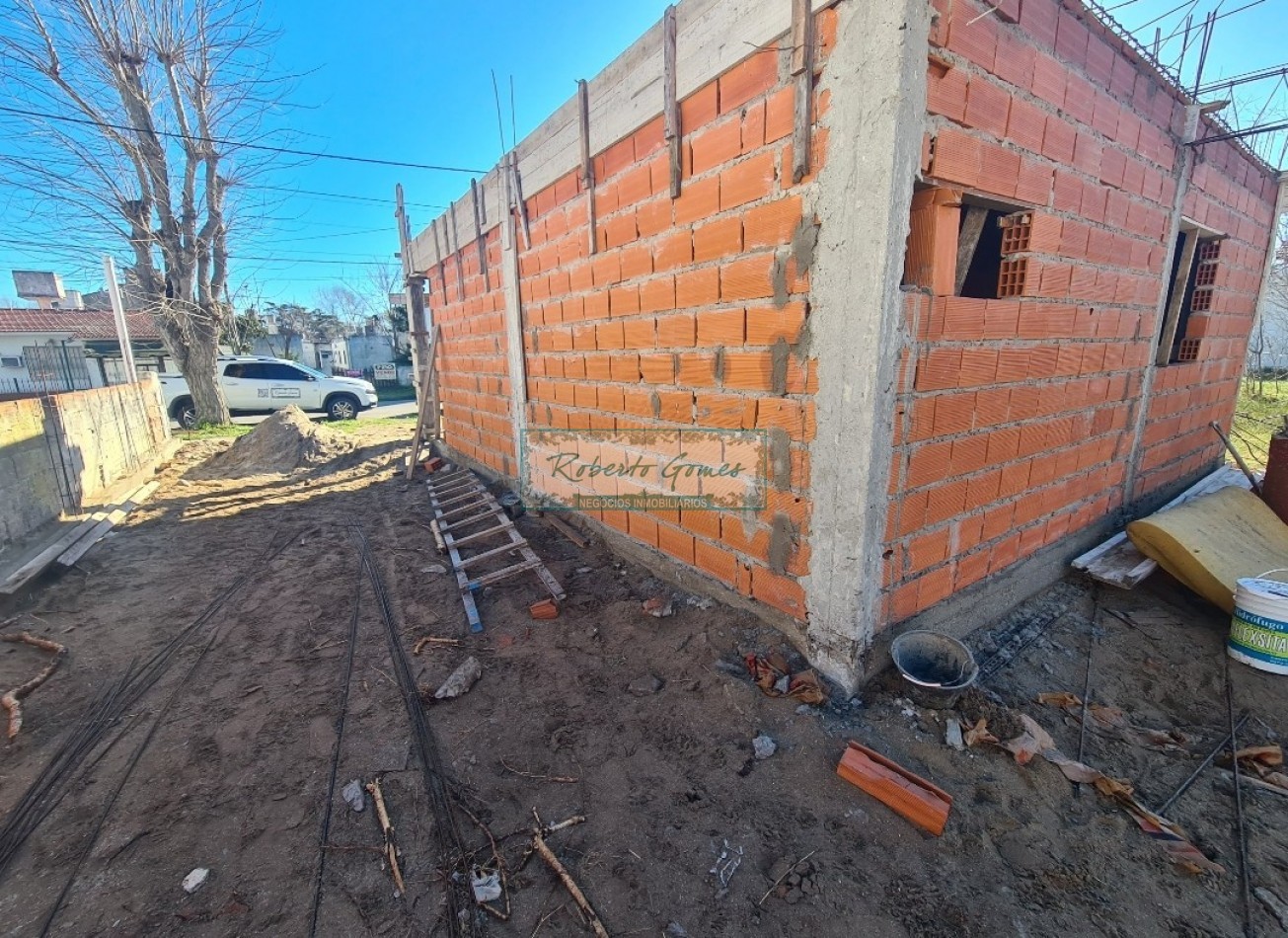 DUPLEX de 3 amb. (en obra) en Mar del Tuyu