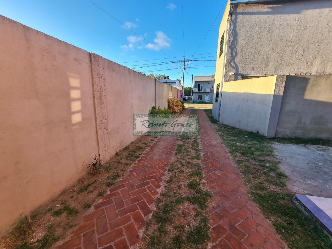 DUPLEX DE 4 AMBIENTES A 50 MTS TERMINAL MAR DEL TUYU