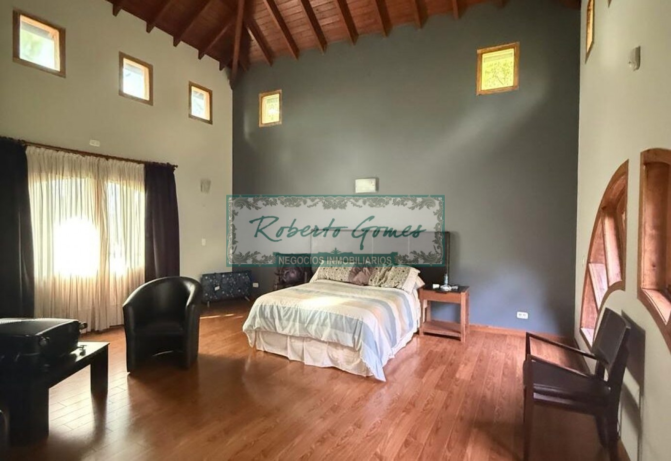 Espectacular casa con enorme terreno