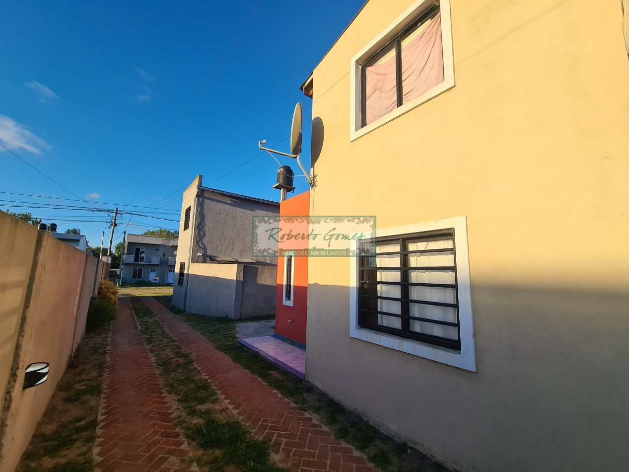 DUPLEX DE 4 AMBIENTES A 50 MTS TERMINAL MAR DEL TUYU