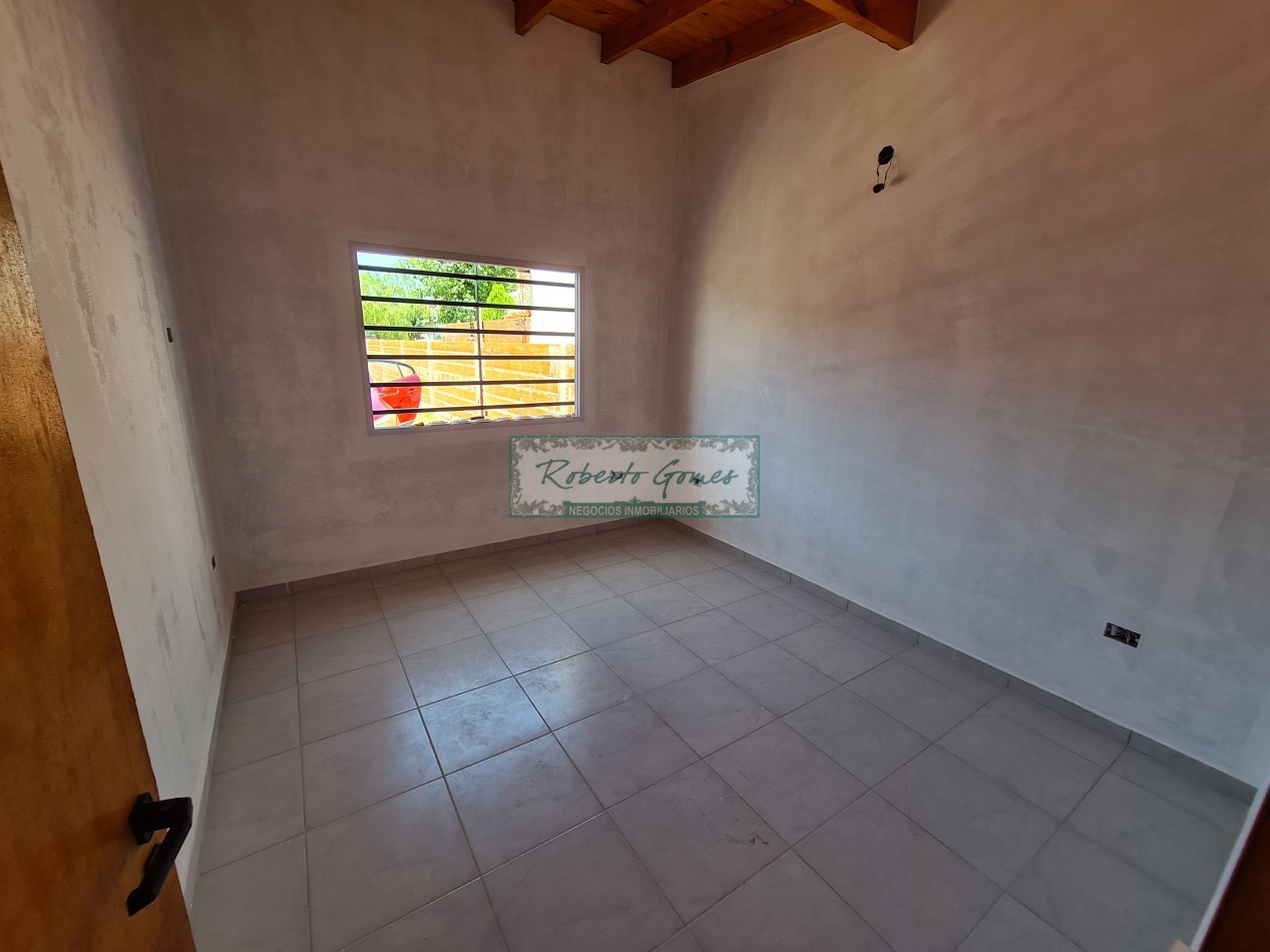 CHALET 3 ambientes a estrenar en Mar de Tuyu