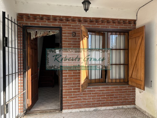 Duplex a pocas cuadras del mar!