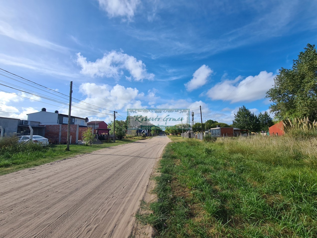 CHALET (ph) 3 AMBIENTES a metros de terminal Mar del Tuyu