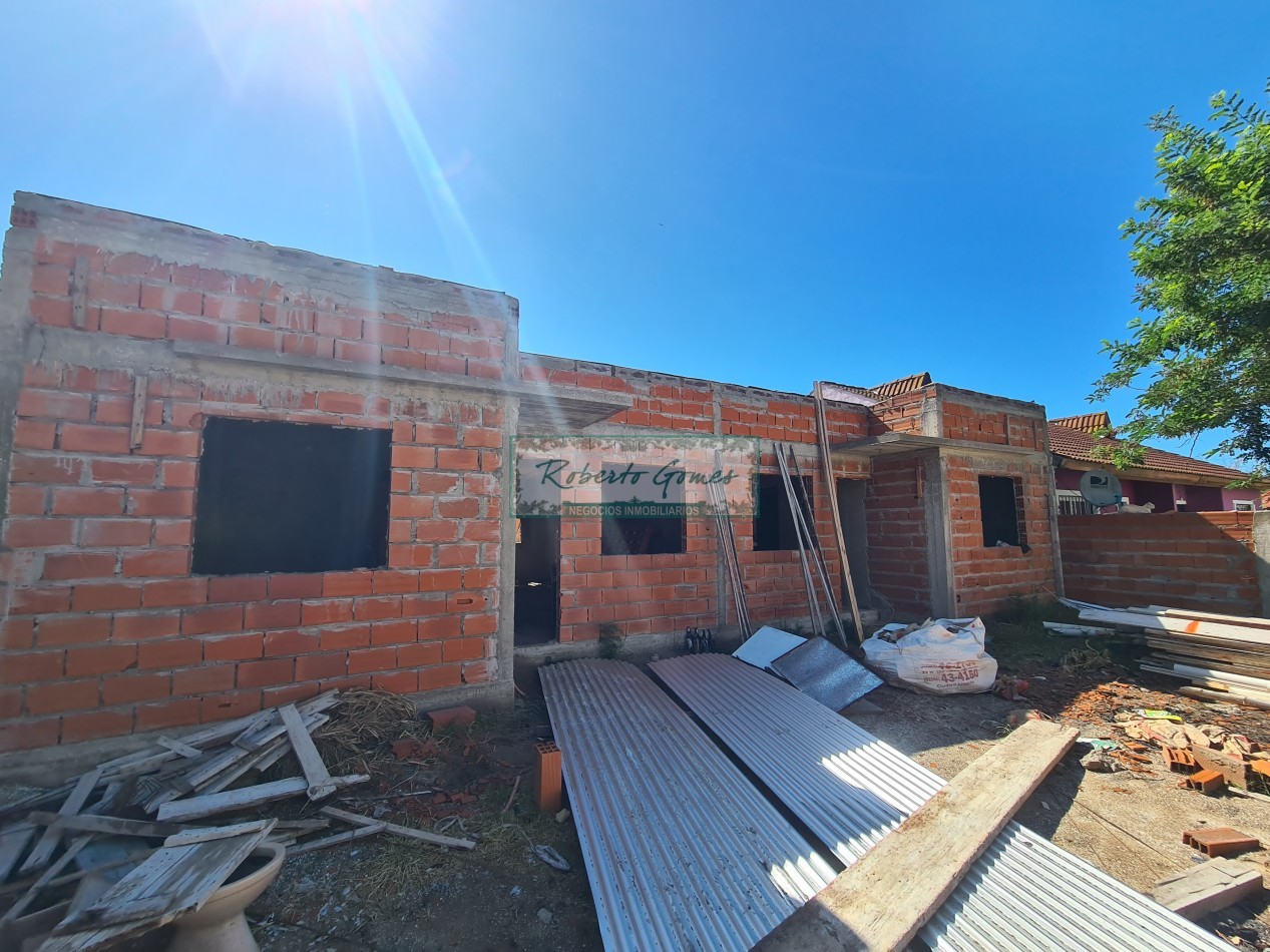 CHALET en DESARROLLO a 3 cuadras de la playa