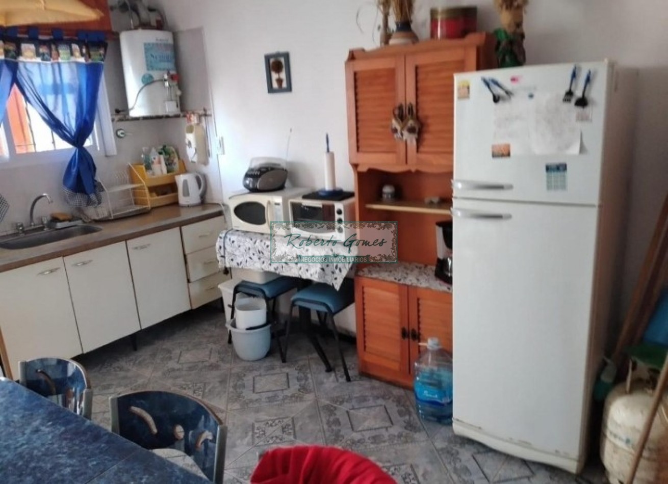 TRIPLEX AMOBLADO en MAR DEL TUYU