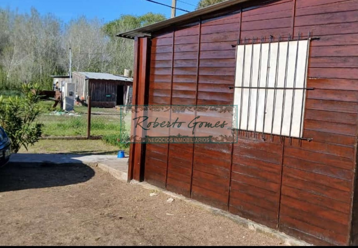 LOTE BALDIO con MEJORAS