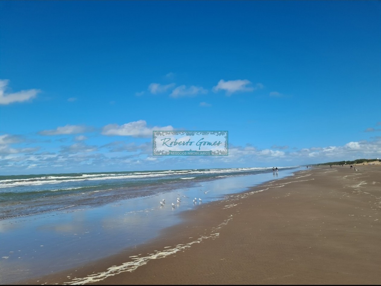 CASA 4 AMBIENTES (ph)