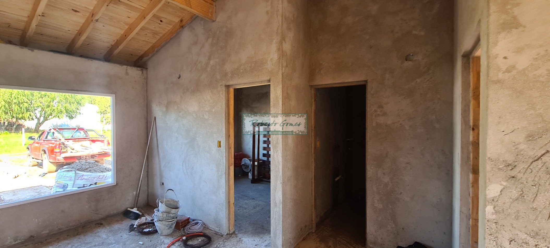 CHALET DE 3 AMBIENTES con 1/2 LOTE