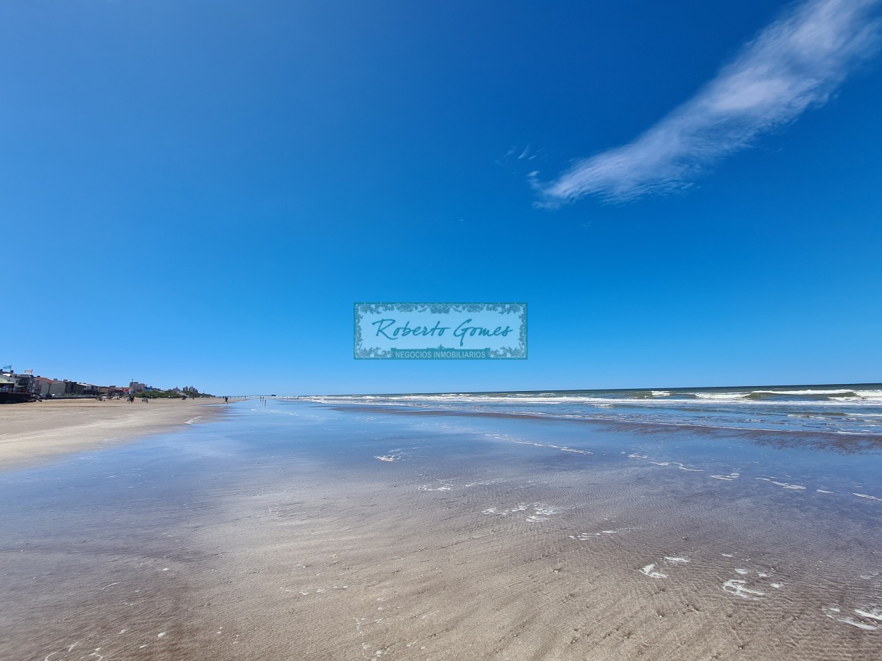 TRIPLEX zona centrica MAR DEL TUYU