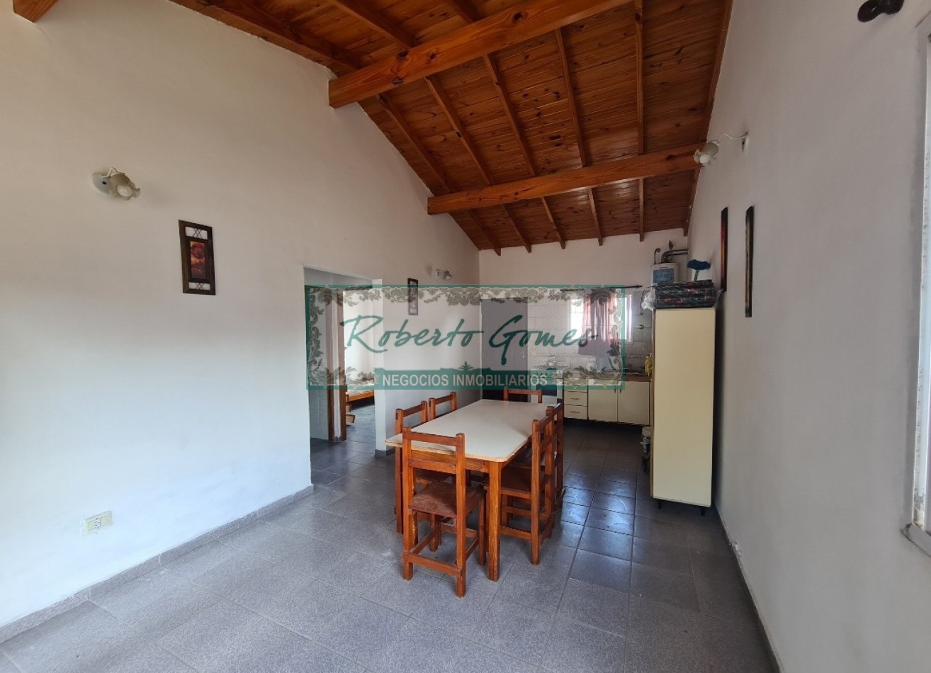 CHALET independiente en PH al frente