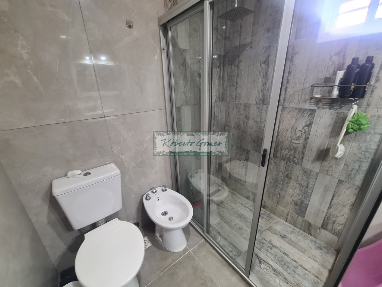 DUPLEX con medio terreno al limite de Costa del Este