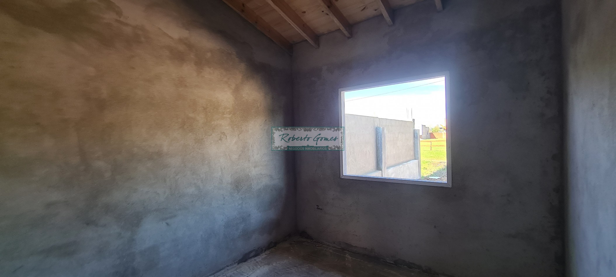 CHALET DE 3 AMBIENTES con 1/2 LOTE