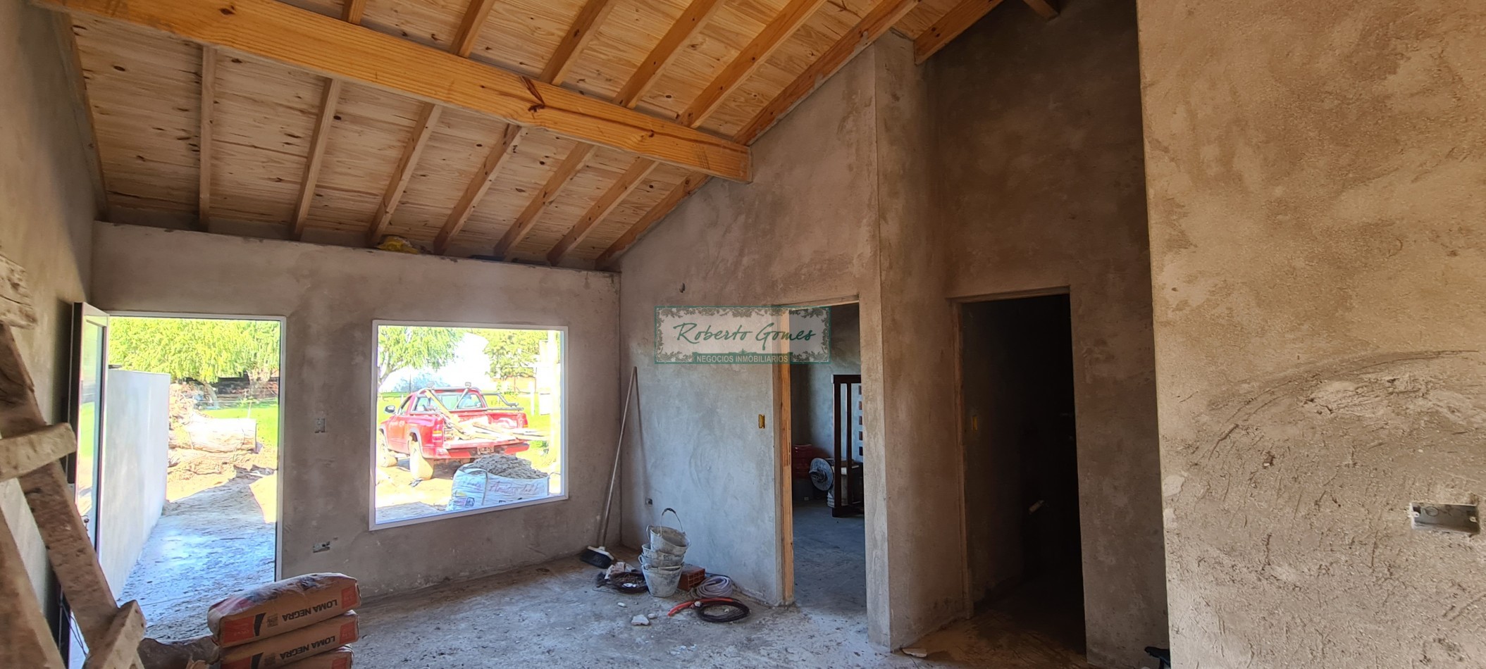 CHALET DE 3 AMBIENTES con 1/2 LOTE