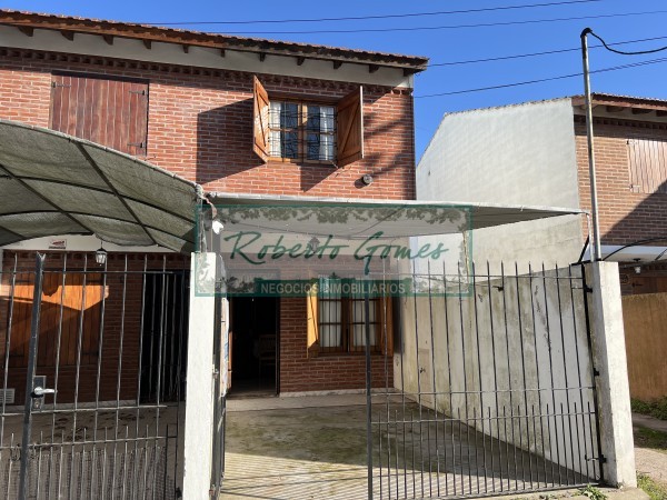 Duplex a pocas cuadras del mar!
