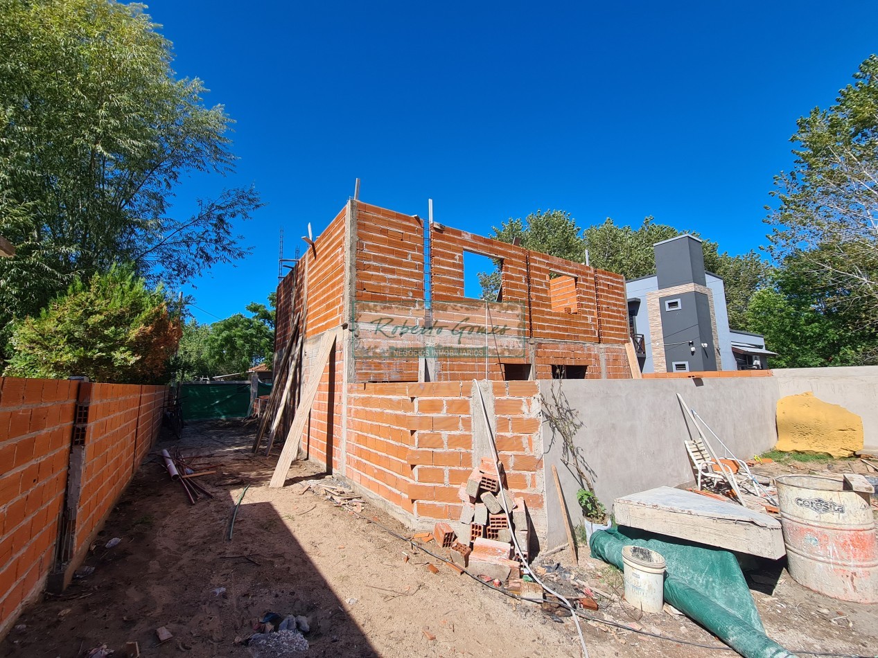 DUPLEX 3 amb. a mts terminal mar del Tuyu