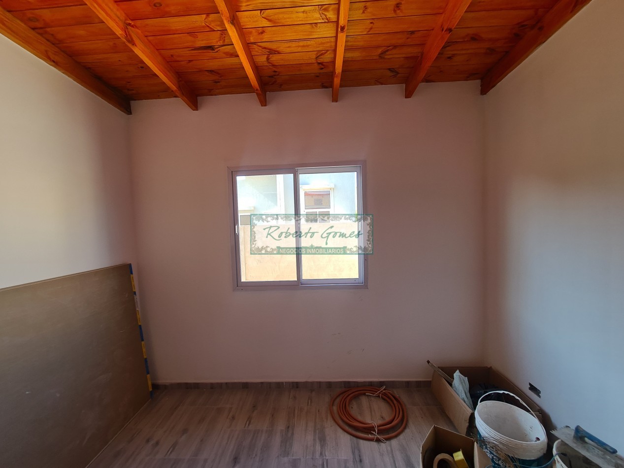 CASA 4 AMBIENTES (ph)